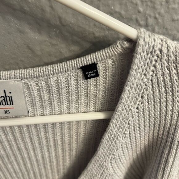 Women's Cabi ‎ Gray V-neck sweater oversized Size XS - Picture 4 of 7